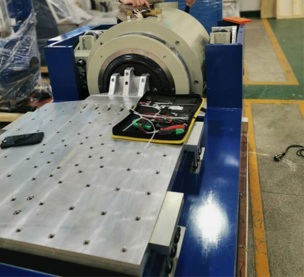 Хорошая цена 20 кН автомобильная виброиспытательная система со столом 500x500 мм онлайн